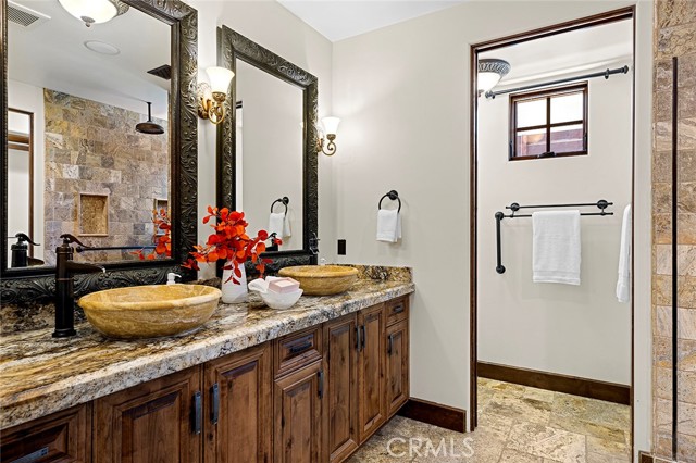 Detail Gallery Image 44 of 60 For 2900 Carob St, Newport Beach,  CA 92660 - 4 Beds | 4/1 Baths