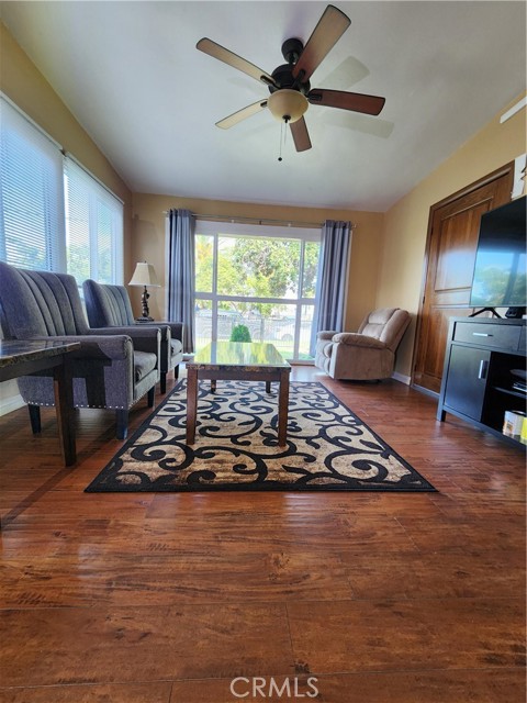 Detail Gallery Image 35 of 39 For 1788 W 37th Pl., Los Angeles,  CA 90018 - 3 Beds | 1 Baths