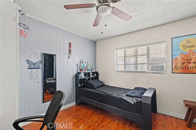 371 Claire Street, Riverside CA: https://media.crmls.org/medias/e85ece79-fdbb-44b8-bfcd-62b00c71d16d.jpg