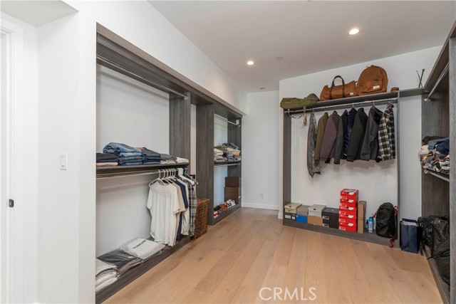 Detail Gallery Image 22 of 42 For 717 Latigo Canyon Rd, Malibu,  CA 90265 - 3 Beds | 3 Baths