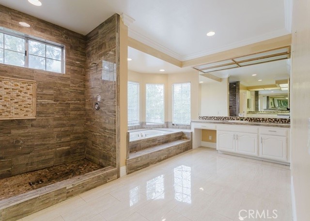 18853 Beechtree Lane, Porter Ranch CA: https://media.crmls.org/medias/e861c9f8-e8c4-4e88-ba53-df0b9f749e82.jpg