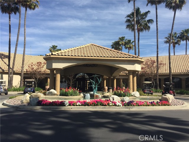 Detail Gallery Image 2 of 26 For 1318 S Bay Hill, Banning,  CA 92220 - 2 Beds | 2 Baths