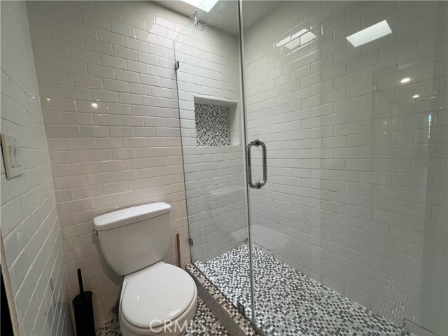 Detail Gallery Image 20 of 21 For 622 Westmount Dr #D,  West Hollywood,  CA 90069 - 2 Beds | 1 Baths