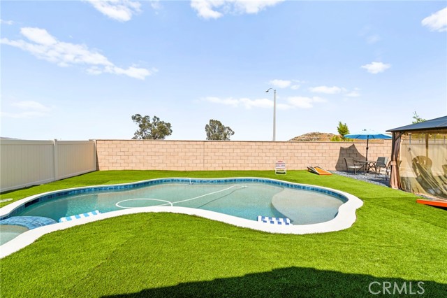 29550 Woodcreek Trail, Winchester CA: https://media.crmls.org/medias/e8635634-1c41-4176-9c64-921e4c166179.jpg