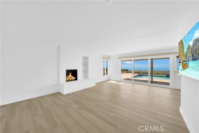 Detail Gallery Image 10 of 35 For 15 Point Loma Dr, Corona Del Mar,  CA 92625 - 5 Beds | 4 Baths