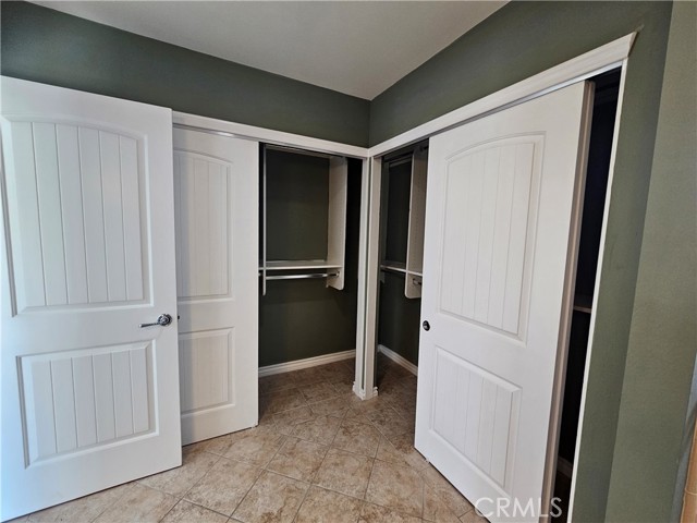 1910 California Street, Huntington Beach CA: https://media.crmls.org/medias/e86414cc-d391-4d9b-97e9-40c1e6c3670e.jpg