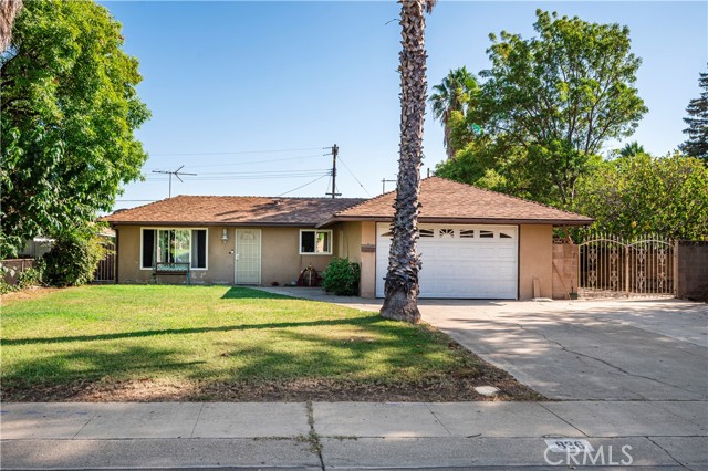 836 E Yale St, Ontario, CA 91764