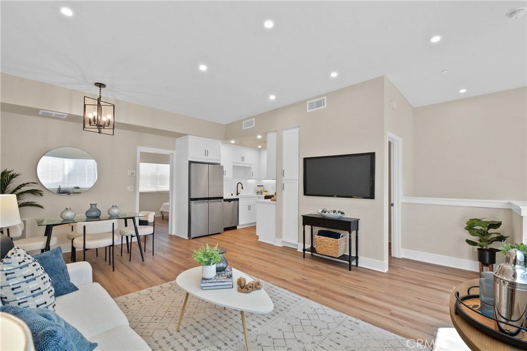 18082 Prairie Avenue #102