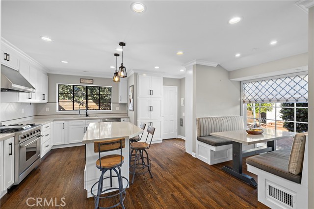 Detail Gallery Image 8 of 28 For 3930 Myrtle, Long Beach,  CA 90807 - 3 Beds | 3/1 Baths