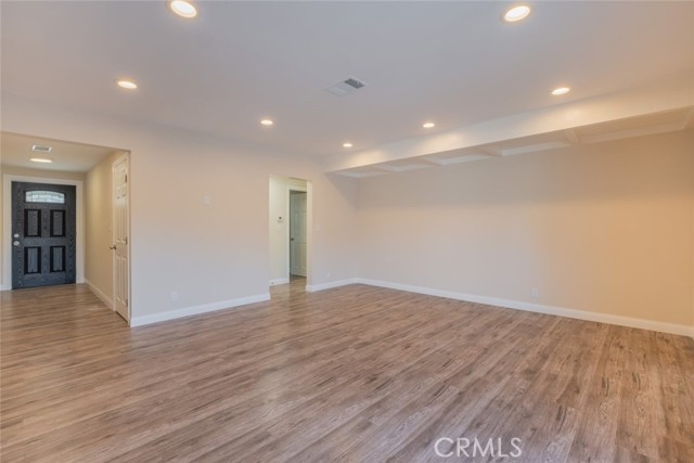 10401 Ruffner Avenue photo 6