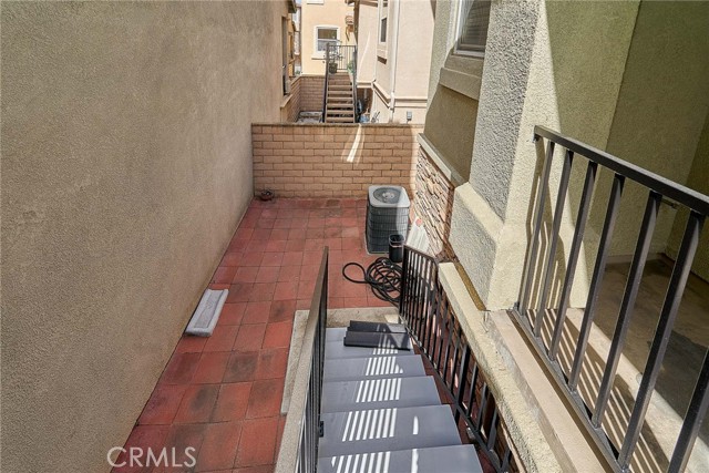 Detail Gallery Image 57 of 61 For 20520 Earl, Torrance,  CA 90503 - 3 Beds | 3 Baths