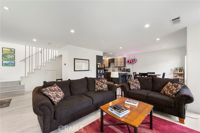 Front Image Thumbnail for CRSR26056846