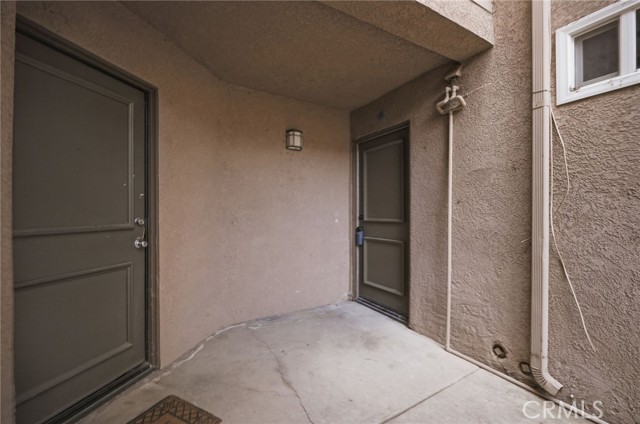 2616 avenida del vista, Corona CA: https://media.crmls.org/medias/e8676d06-5fea-4fa3-8871-dd4b0c4935c3.jpg