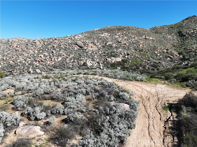 Detail Gallery Image 7 of 10 For 25 Starlight Mesa Dr, Hemet,  CA 92544 - – Beds | – Baths