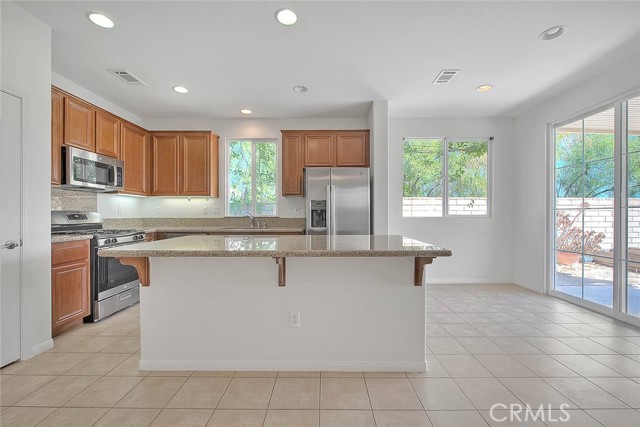 Detail Gallery Image 18 of 40 For 29413 Cascade Ct, Lake Elsinore,  CA 92530 - 3 Beds | 2 Baths