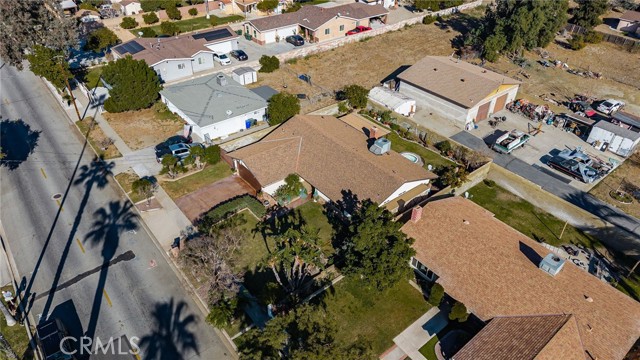 9657 Palmetto Avenue, Fontana, California 92335, 3 Bedrooms Bedrooms, ,2 BathroomsBathrooms,Single Family Residence,For Sale,Palmetto,CV25014650