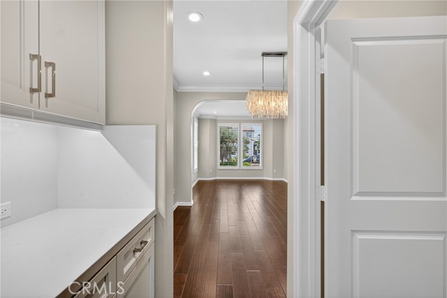 Detail Gallery Image 9 of 67 For 11680 Cetona Way, Porter Ranch,  CA 91326 - 4 Beds | 4 Baths