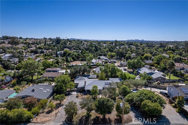 Detail Gallery Image 19 of 21 For 1555 Hillcrest, Fallbrook,  CA 92028 - 5 Beds | 4 Baths