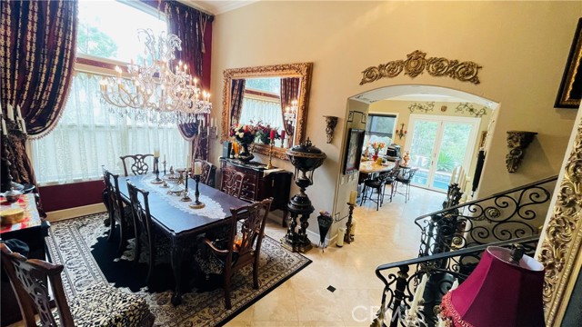 Image 3 of 25 For 732 S Rosecrest Cir