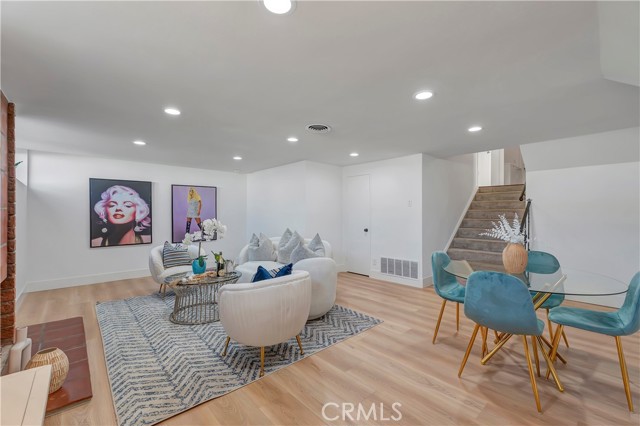 Detail Gallery Image 27 of 63 For 19201 Sherborne Ln, Huntington Beach,  CA 92646 - 4 Beds | 2/1 Baths