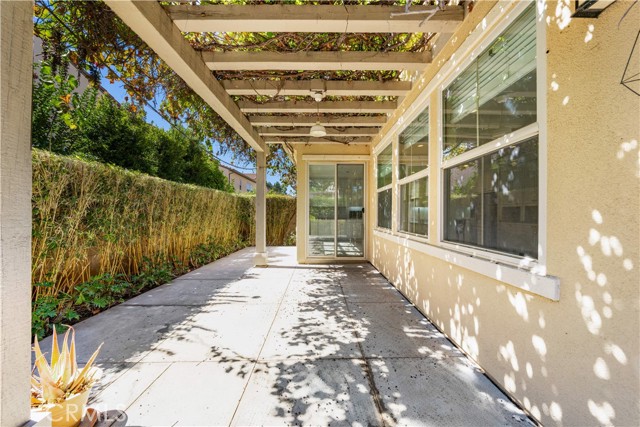 Detail Gallery Image 21 of 41 For 129 Overbrook, Irvine,  CA 92620 - 3 Beds | 2/1 Baths