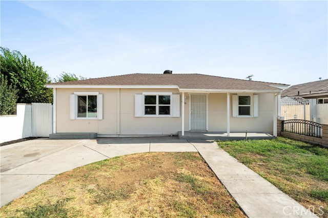 920 E Elma Street, Ontario CA: https://media.crmls.org/medias/e86bbc58-e272-4ae3-84ab-91586c28d013.jpg