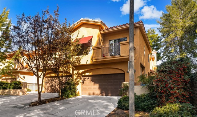 Detail Gallery Image 2 of 44 For 14171 Shoreline Dr, Chino Hills,  CA 91709 - 3 Beds | 2/1 Baths