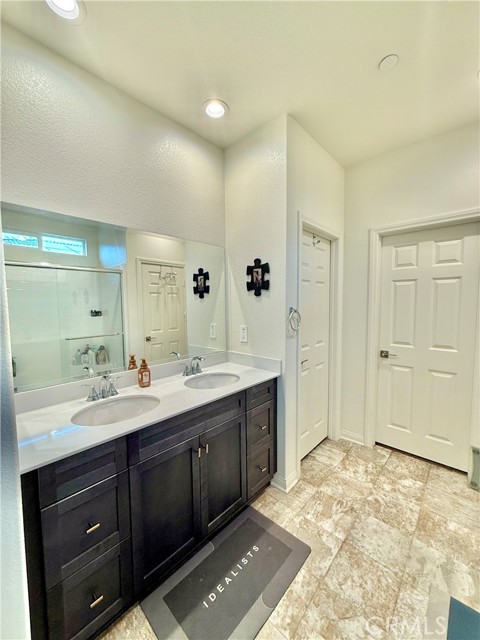 Detail Gallery Image 13 of 24 For 27108 Oncore, Menifee,  CA 92585 - 4 Beds | 2 Baths