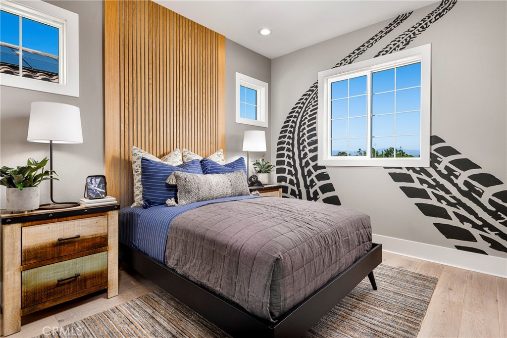 MLS #OC25040907 image #14