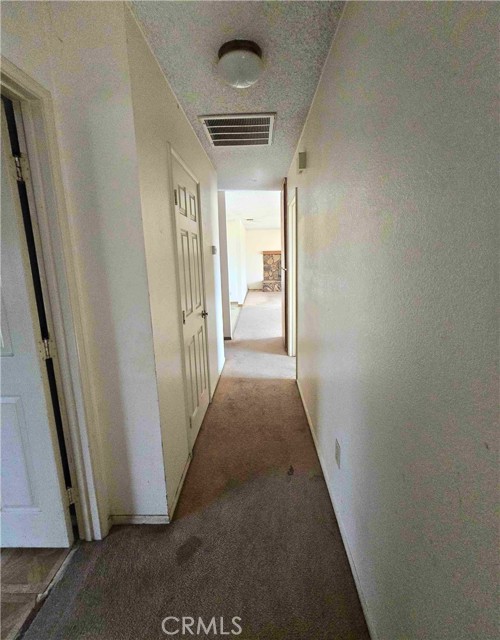 Detail Gallery Image 10 of 21 For 22684 Powhatan, Apple Valley,  CA 92308 - 3 Beds | 2 Baths