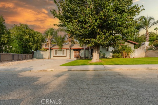 Detail Gallery Image 11 of 11 For 10937 Desert Sand Ave, Riverside,  CA 92505 - 3 Beds | 2 Baths