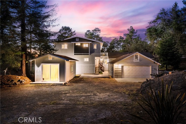 Detail Gallery Image 6 of 43 For 2146 Cowper St, Cambria,  CA 93428 - 6 Beds | 4/1 Baths