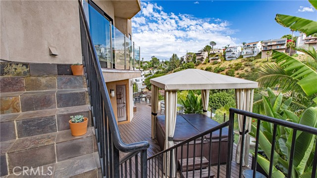 Detail Gallery Image 47 of 64 For 6438 Georgius Way, Los Angeles,  CA 90068 - 4 Beds | 4 Baths