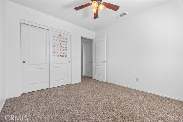 Detail Gallery Image 17 of 28 For 5500 Woodard Ridge Dr, Bakersfield,  CA 93313 - 3 Beds | 2/1 Baths