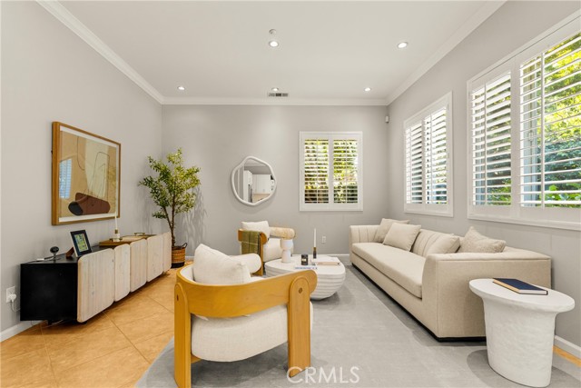 Image 7 of 34 For 2729 Hollyview Court