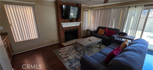 Detail Gallery Image 6 of 26 For 32 Rising Hill Rd, Phillips Ranch,  CA 91766 - 4 Beds | 3 Baths