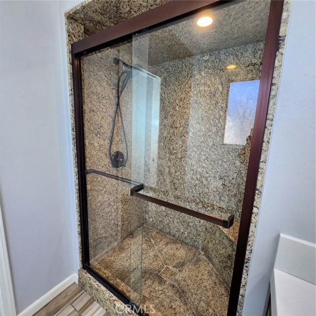 45329 Lorimer Avenue, Lancaster CA: https://media.crmls.org/medias/e8750ac5-7840-4e8d-8d30-587ef06f381d.jpg