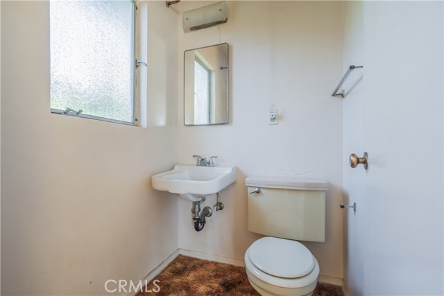 Detail Gallery Image 34 of 39 For 2420 W Grivey, Anaheim,  CA 92804 - 3 Beds | 2 Baths