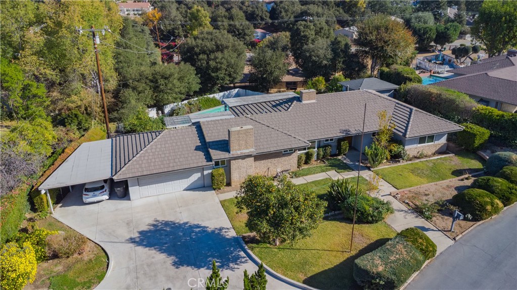 2847 N Monte Verde