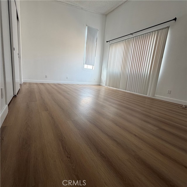 21610 S.Perry Street, Carson CA: https://media.crmls.org/medias/e8772717-f1c7-4bb9-a057-29a309c85718.jpg