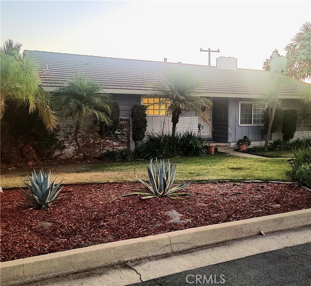 Detail Gallery Image 3 of 3 For 1506 E Edgecomb St, Covina,  CA 91724 - 3 Beds | 3 Baths