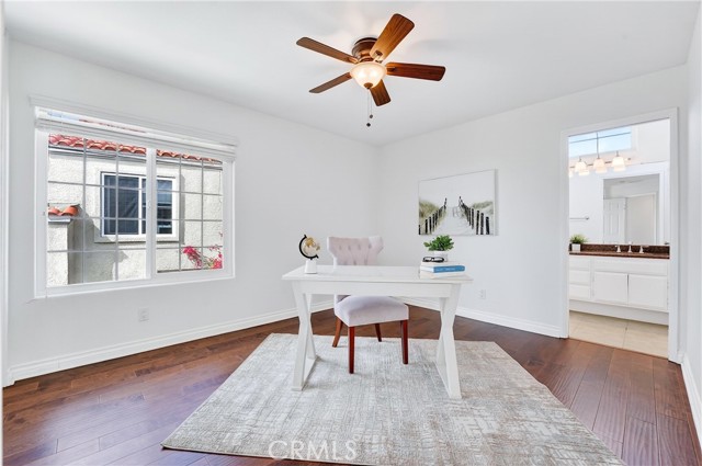 Image 21 of 46 For 49 Marseille