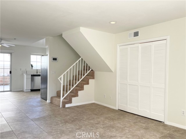 Detail Gallery Image 12 of 46 For 4315 W 145th St #10,  Lawndale,  CA 90260 - 3 Beds | 2/1 Baths