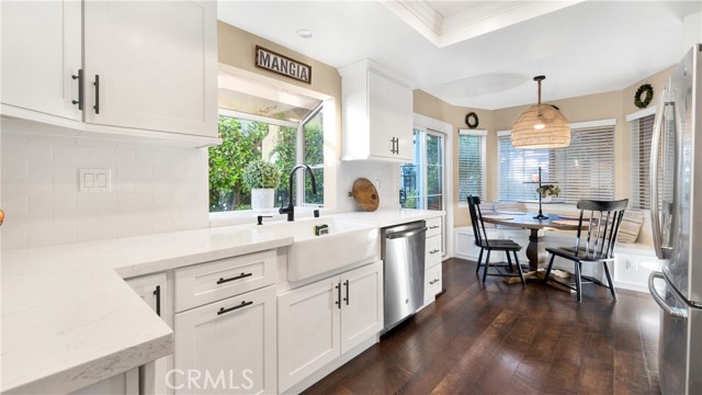 Detail Gallery Image 5 of 28 For 30114 Diana Ct, Agoura Hills,  CA 91301 - 3 Beds | 3 Baths