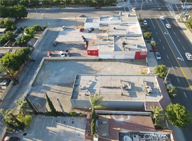8830 Sierra Avenue, Fontana CA: https://media.crmls.org/medias/e879e119-593c-4690-9cd9-edb2f6950470.jpg