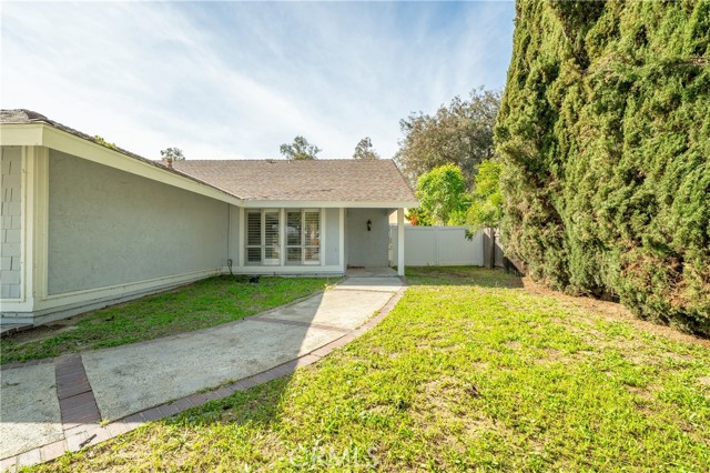 Detail Gallery Image 4 of 21 For 15496 Rolling Ridge, Chino Hills,  CA 91709 - 3 Beds | 2 Baths