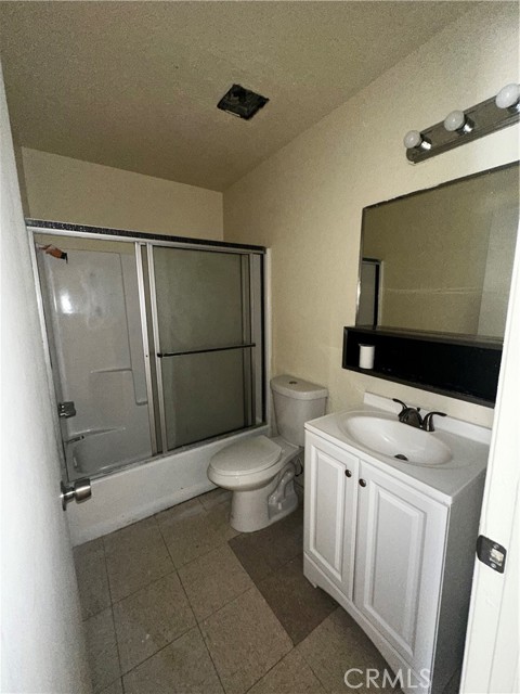 Detail Gallery Image 3 of 4 For 11663 White Ave #8,  Adelanto,  CA 92301 - 0 Beds | 1 Baths