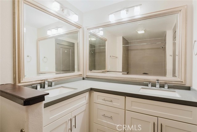 24595 Town Center Drive, Valencia CA: https://media.crmls.org/medias/e87b43fe-74b5-433f-a74f-6c29b41a3735.jpg