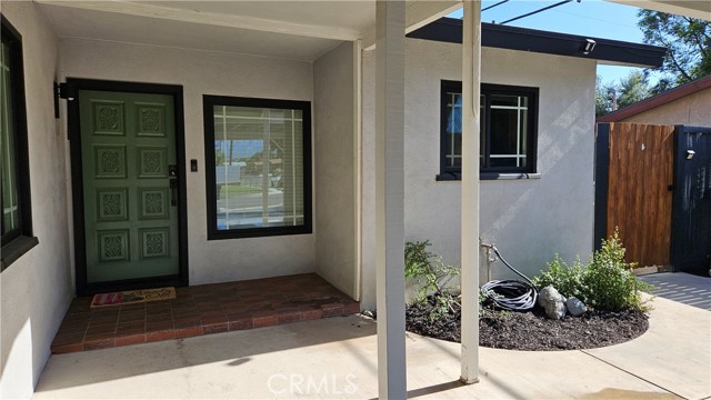 Detail Gallery Image 4 of 57 For 402 Hartzell Ave, Redlands,  CA 92374 - 3 Beds | 1 Baths