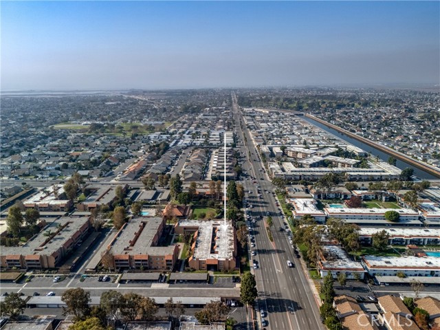 Detail Gallery Image 15 of 15 For 6600 Warner Ave #247,  Huntington Beach,  CA 92647 - 1 Beds | 1 Baths